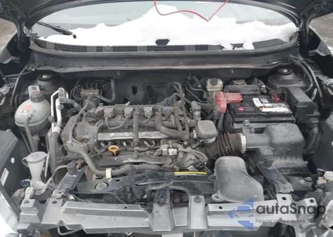 2018 Nissan Kicks Sr z USA, uszkodzony, nr VIN 3N1CP5CU0JL537043